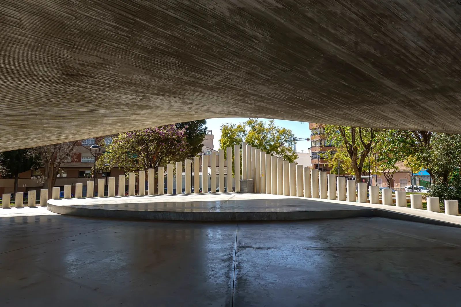 Discover the modern architecture of San Vicente del Raspeig, Spain.